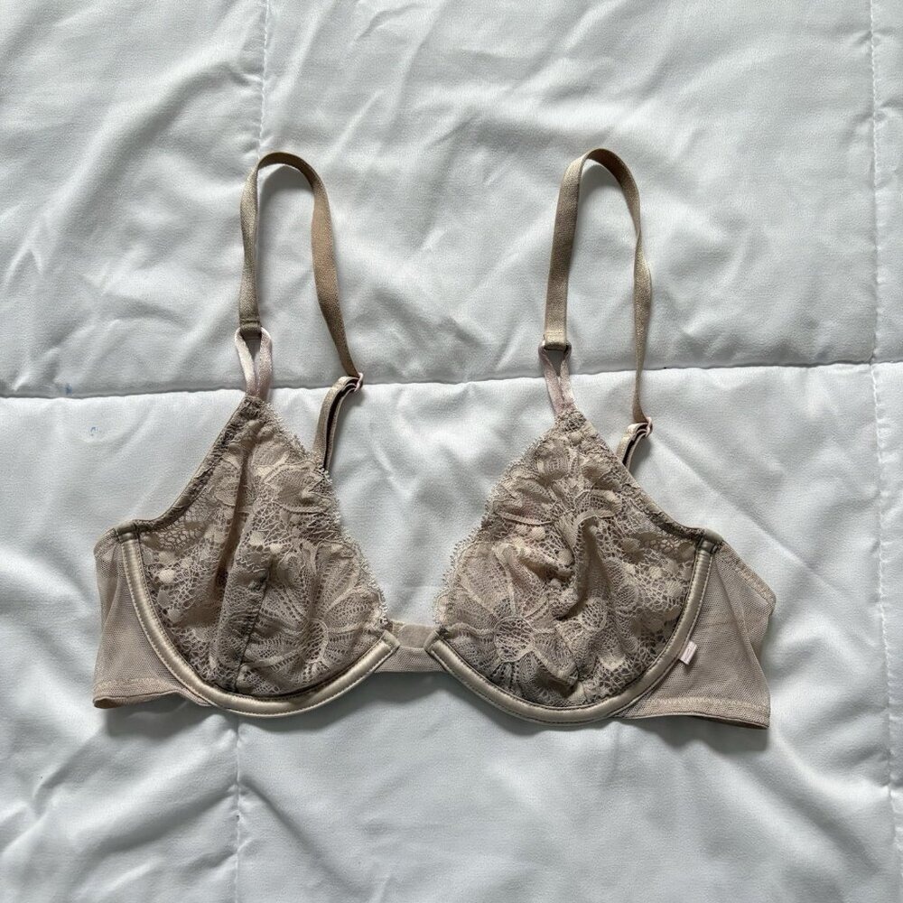 Victoria's Secret VS Unlined Demi Bra 34B Beige Lace Rose Floral Sexy